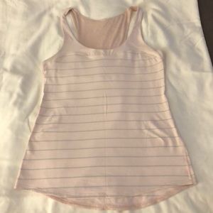 Lululemon run: first base tank size 6
